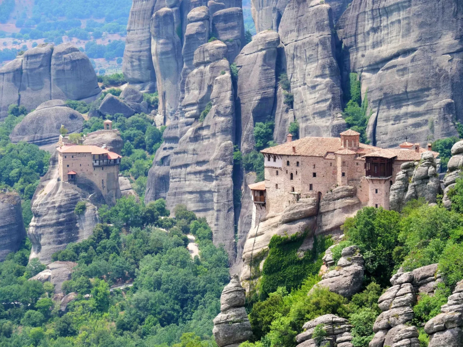 Meteora -top 10 must-see places in Greece for 2025