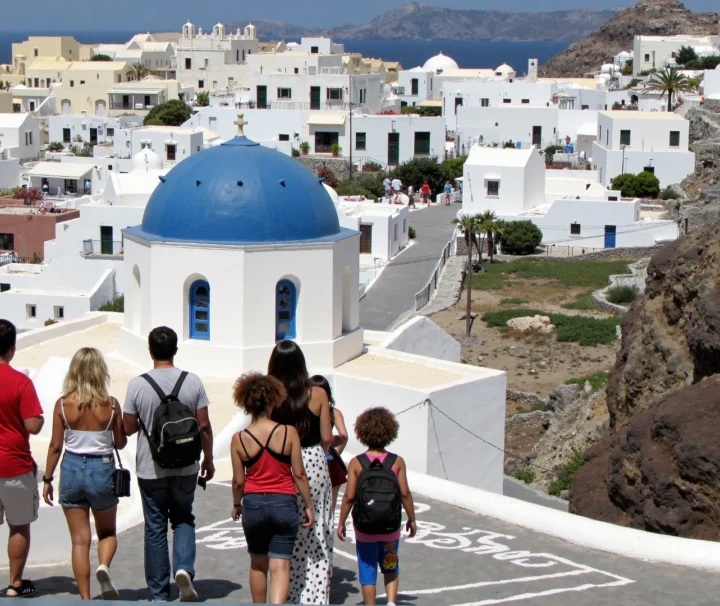 Santorini Highlights – Semi Private Tour