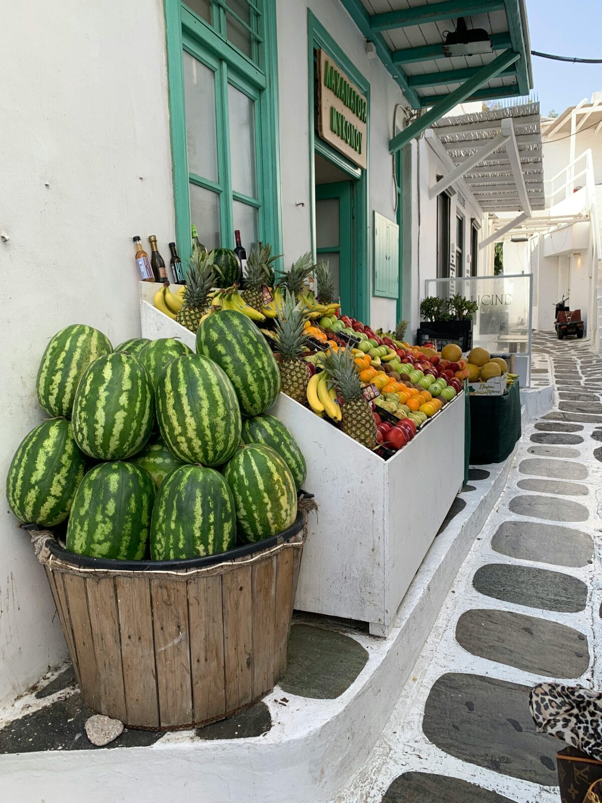 Santorini & Mykonos — Why Booking Santorini and Mykonos S