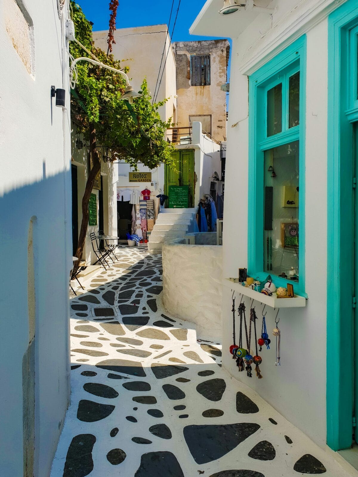 Paros & Naxos — Paros vs Naxos: The Island Duo That